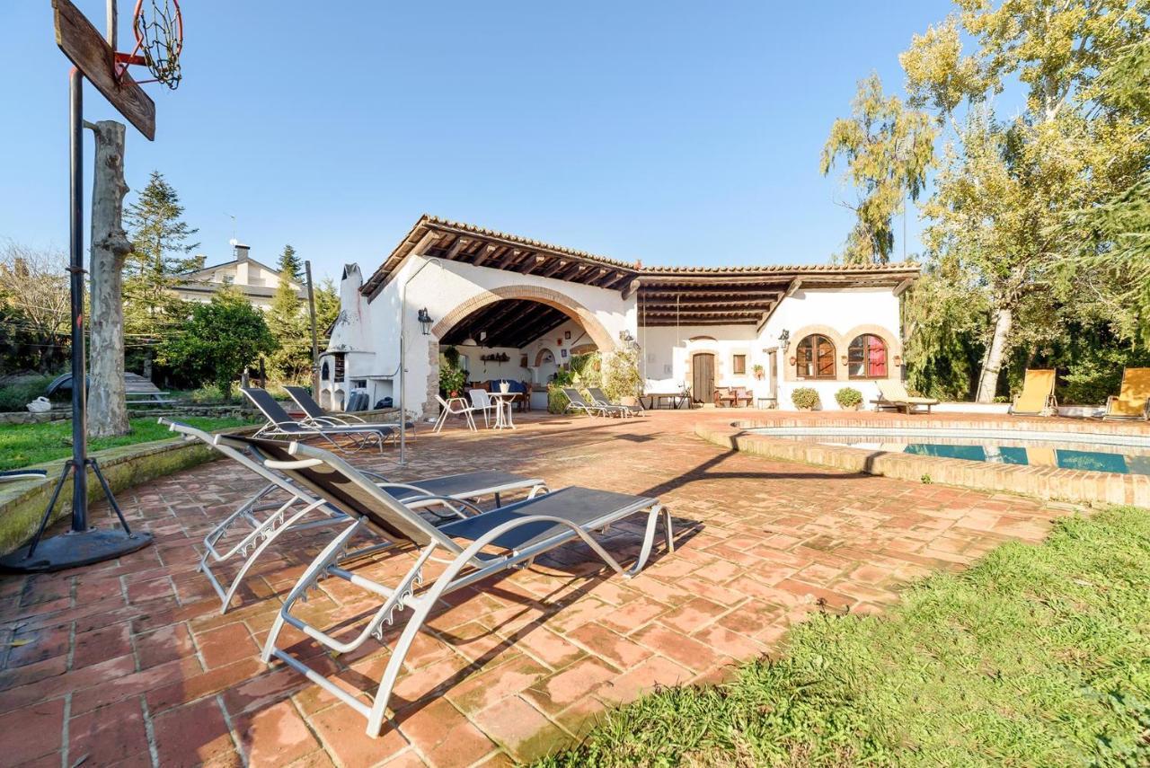 Masia Can Manent Del Bosc S XVIII Santa Eulalia de Ronsaná Dış mekan fotoğraf