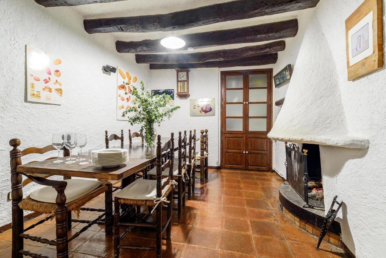 Masia Can Manent Del Bosc S XVIII Santa Eulalia de Ronsaná Dış mekan fotoğraf