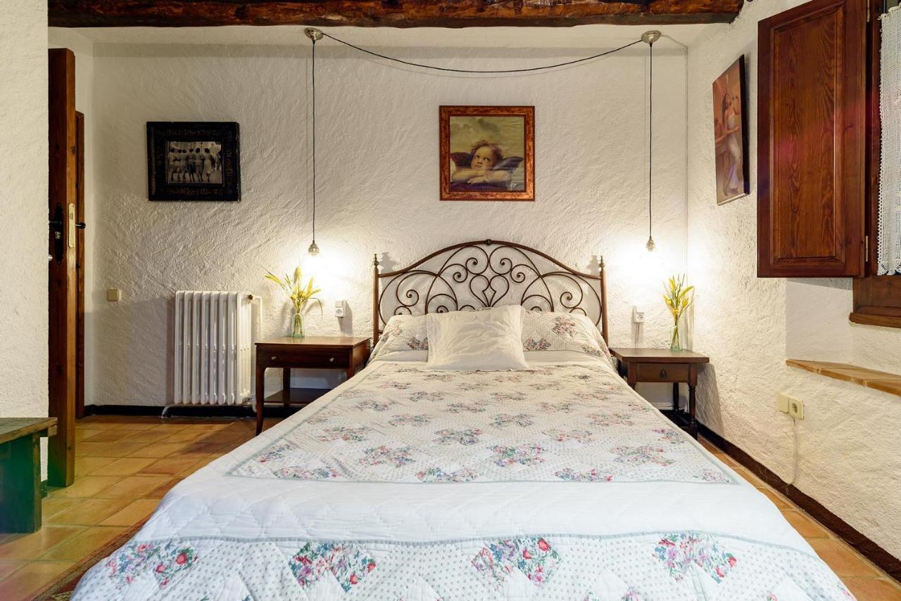 Masia Can Manent Del Bosc S XVIII Santa Eulalia de Ronsaná Dış mekan fotoğraf